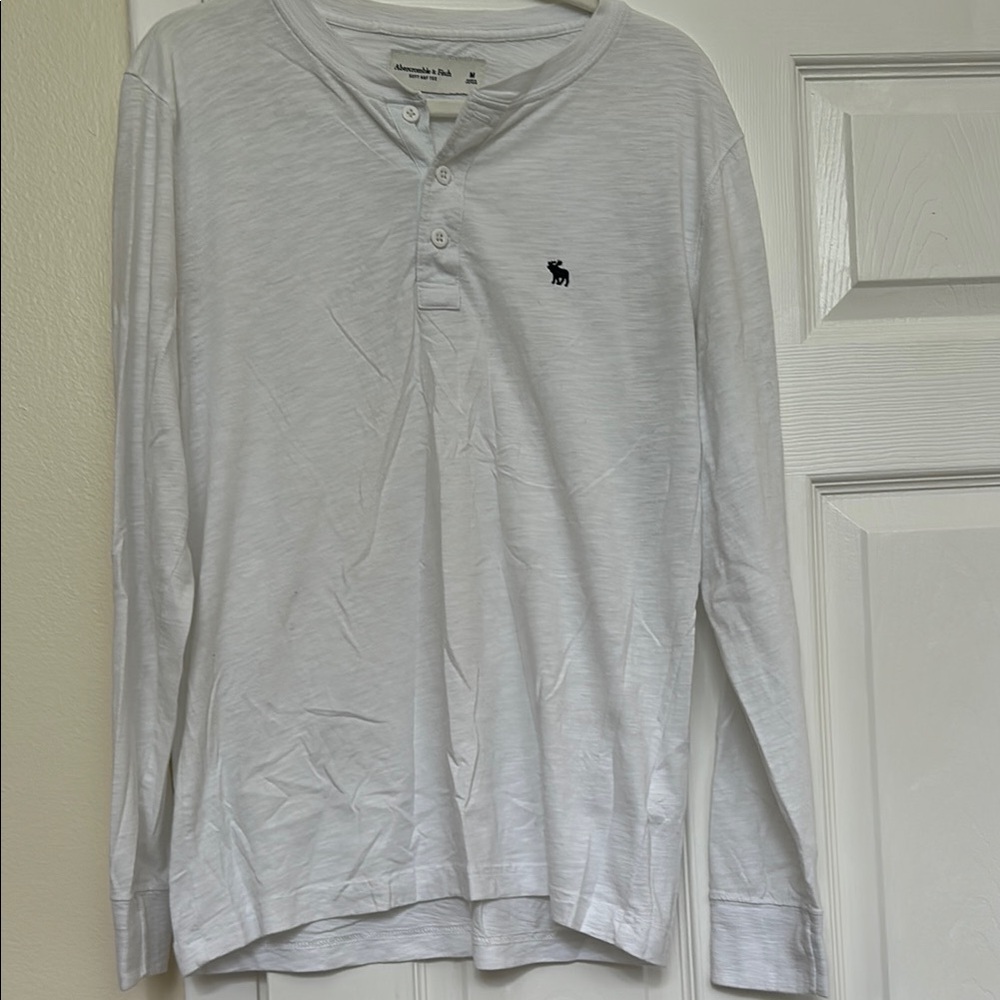 Abercrombie & Fitch White Long Sleeve Henley Tee
